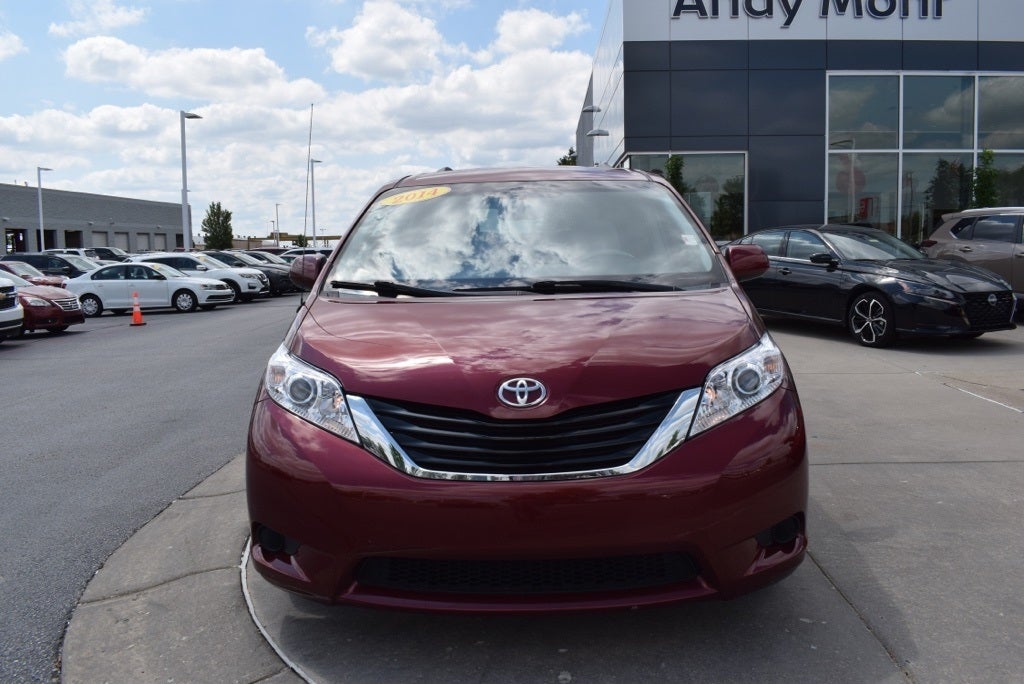 Used 2014 Toyota Sienna LE with VIN 5TDKK3DC2ES504627 for sale in Avon, IN